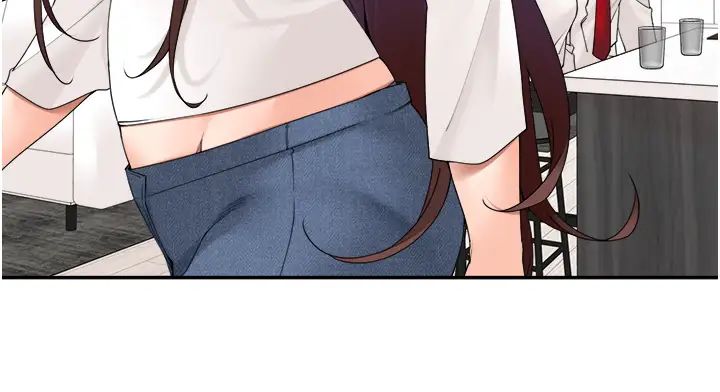 工做狂女上司第30话-三个人一起睡嘛