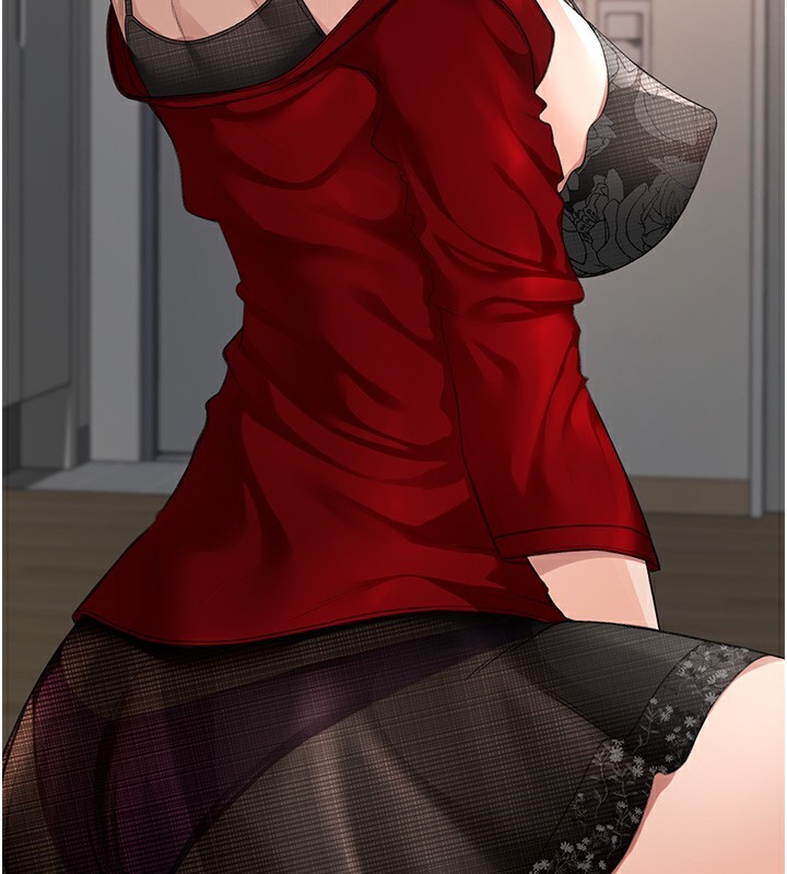 顶加套房的春天第7话-慾火焚身的两人