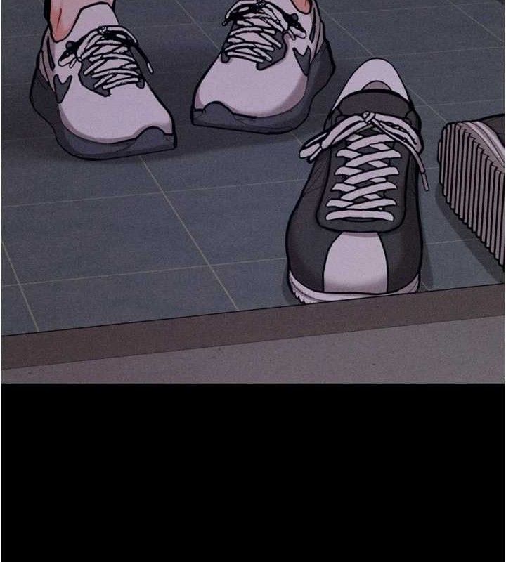 选手村:母猪调教第29話-被奪走的第一次