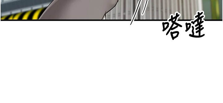 报告女班长:一根突起第1话-女军部队唯一的男兵