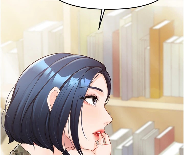 报告女班长:一根突起第1话-女军部队唯一的男兵