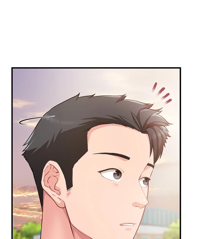 报告女班长:一根突起第1话-女军部队唯一的男兵