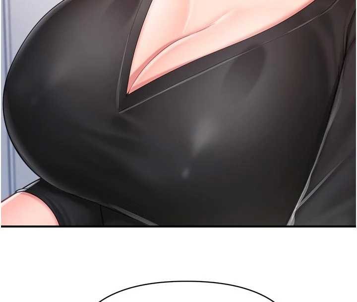 報告女班長:一根突起第47話-又大又軟的胸部&hellip;